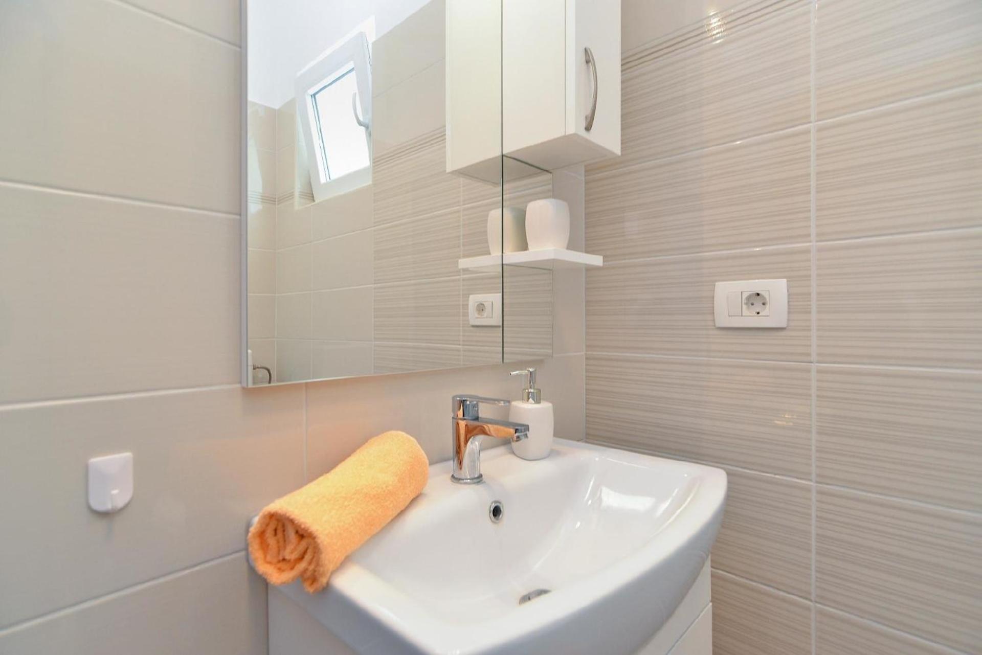 Apartman Fuer 5 Personen Ca 80 Qm In Pula, Istrien Istrische Riviera *